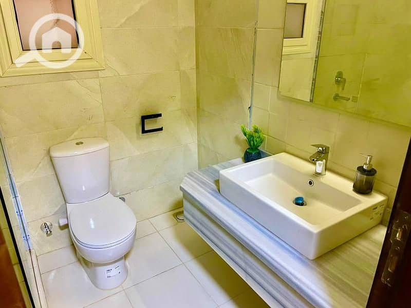 8 537a9b9c-67d9-4c1e-aa56-d504089c0f48. jpg