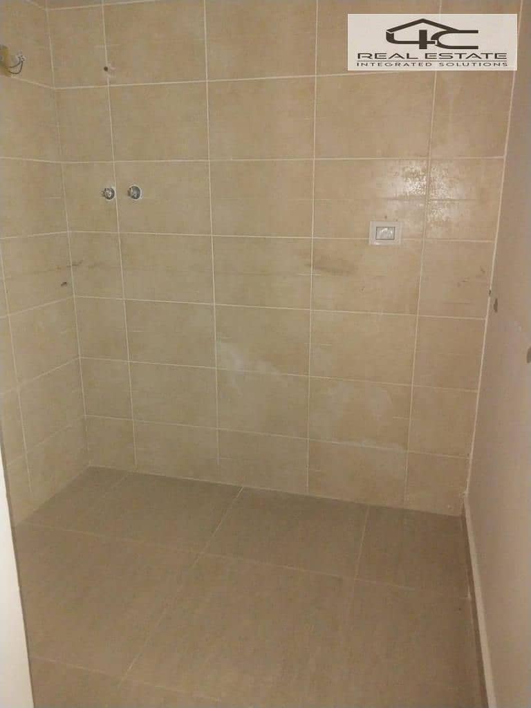 8 WhatsApp Image 2025-12-07 at 10.32. 47 AM (1). jpeg