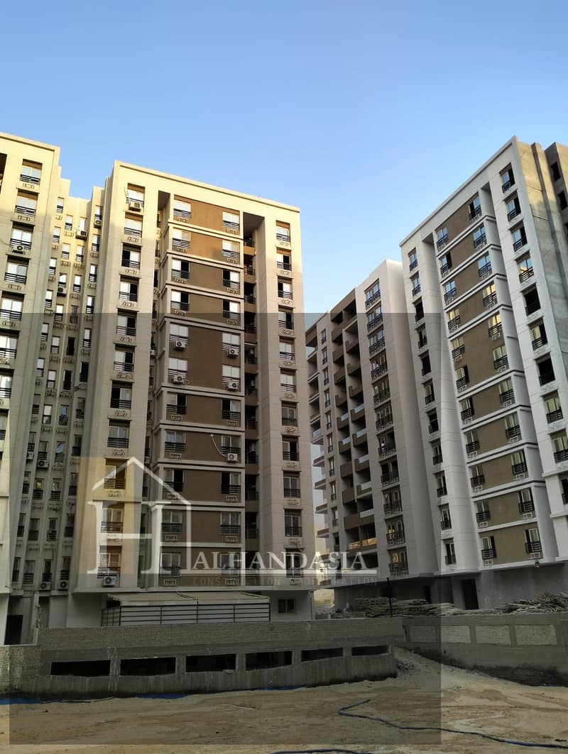 3 ea4bd6bb-4899-4e8b-adb3-93e32edf3387. jpg