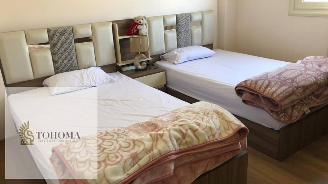 2 4f7054b5-ad14-41c2-b6a0-9a762f26f480. jpg