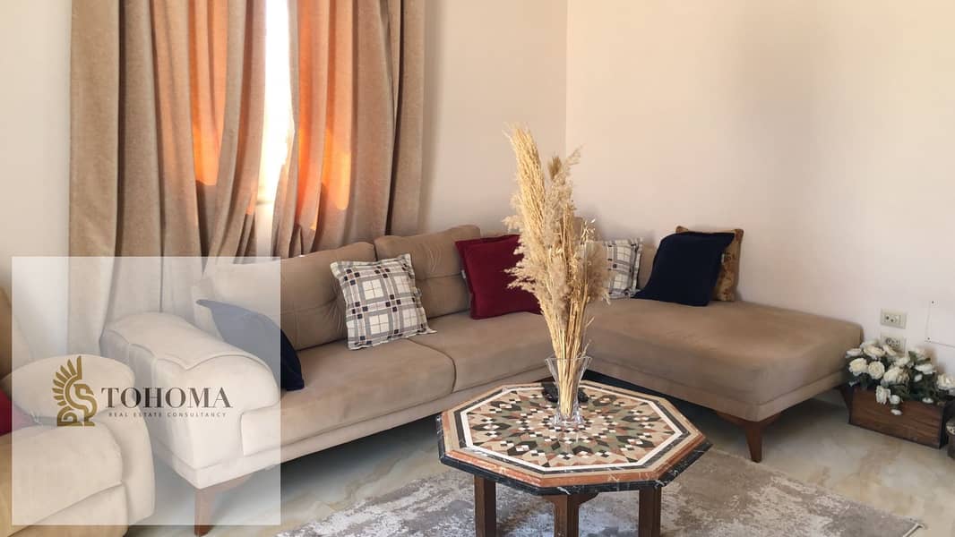 4 570b2c70-f559-40c5-9827-4e588857e2a4. jpg