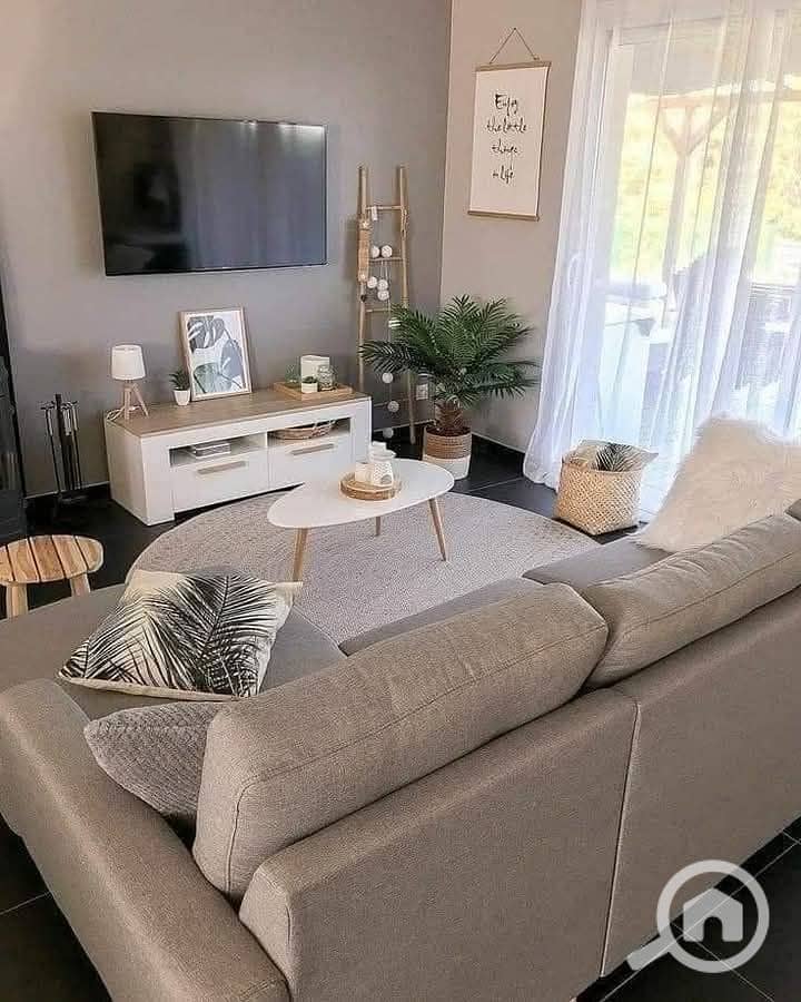 8 FB_IMG_1747527146487. jpg