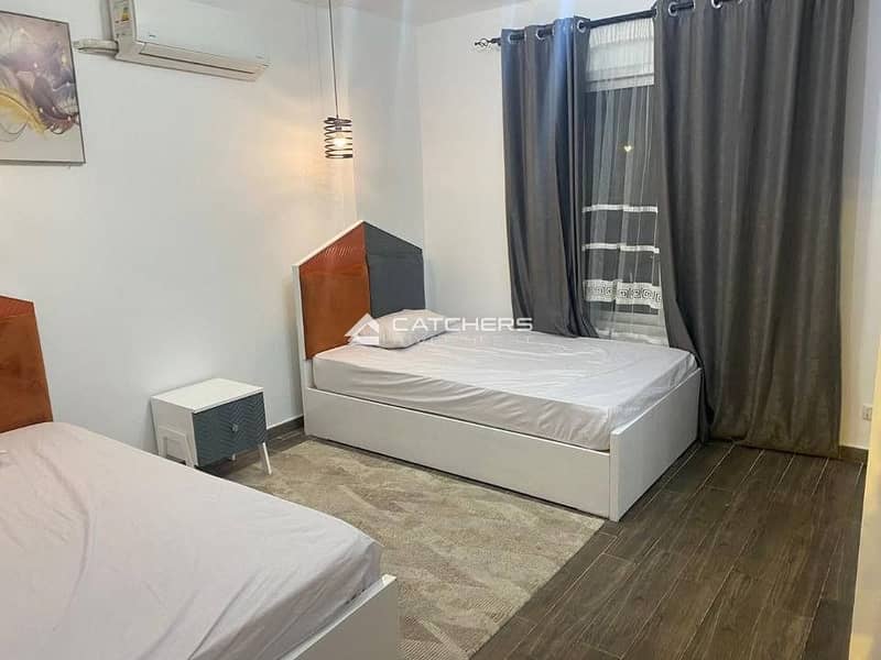 8 WhatsApp Image 2025-11-16 at 17.30. 36_6d2db4a2. jpg