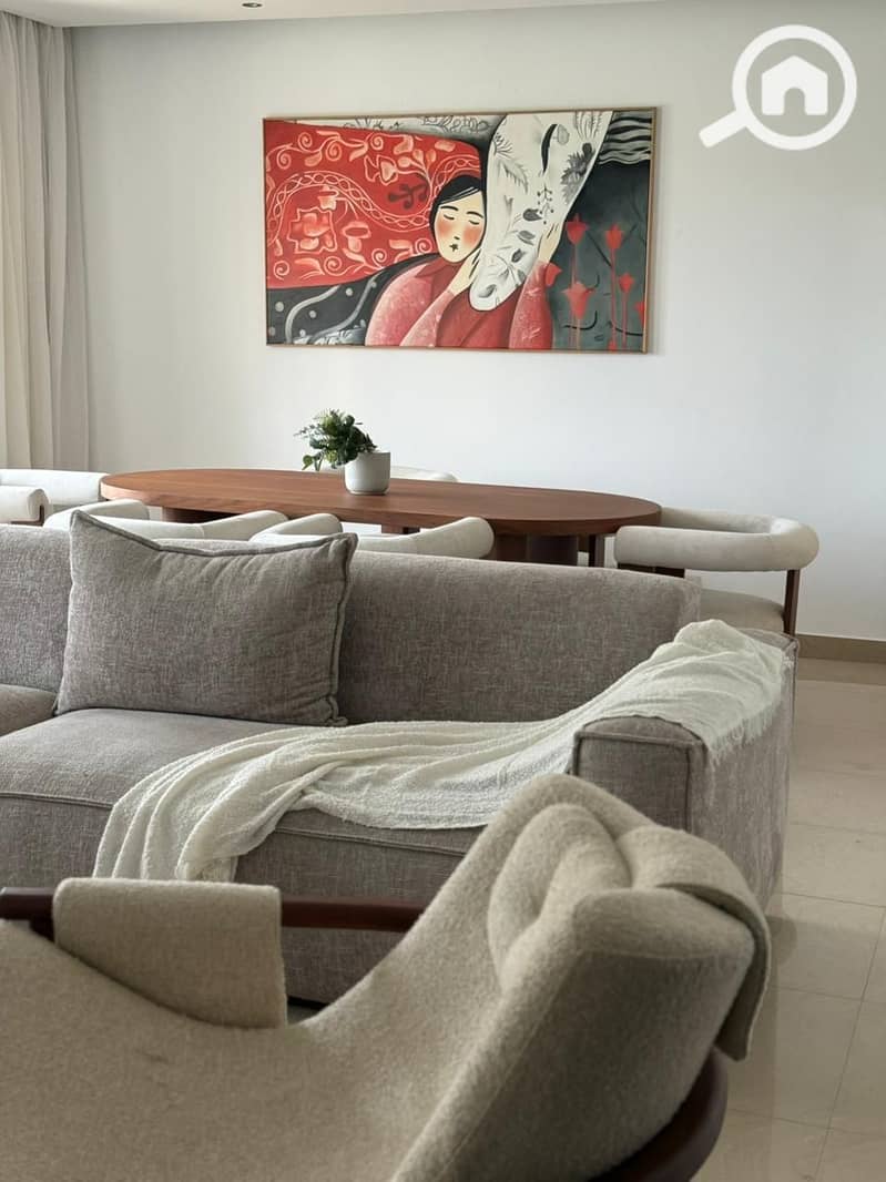 2 WhatsApp Image 2025-12-08 at 17.37. 45. jpeg