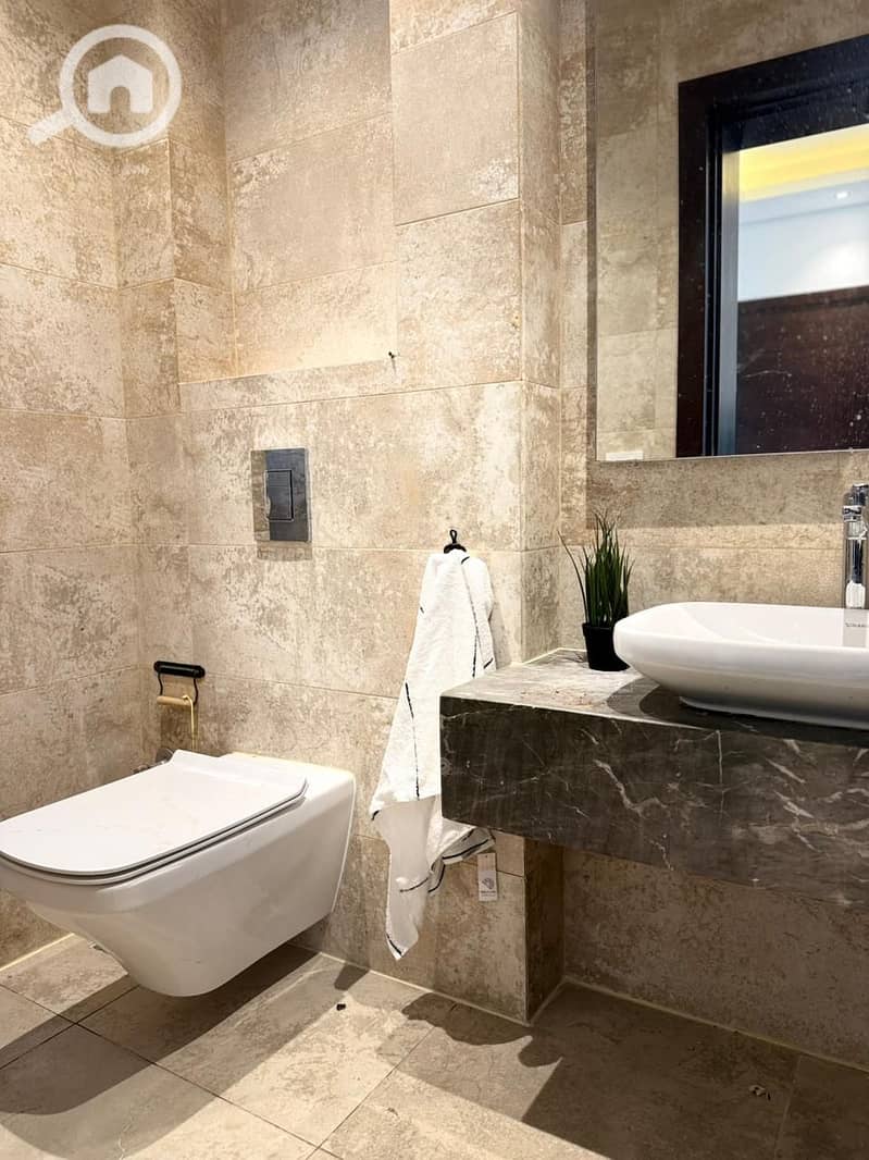 8 WhatsApp Image 2025-12-08 at 17.37. 46. jpeg