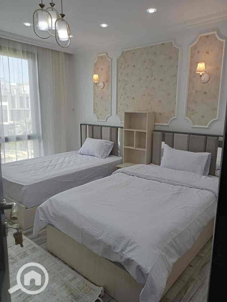 32 ebf14094-116c-4bb5-a292-32d98261cb35. jpg