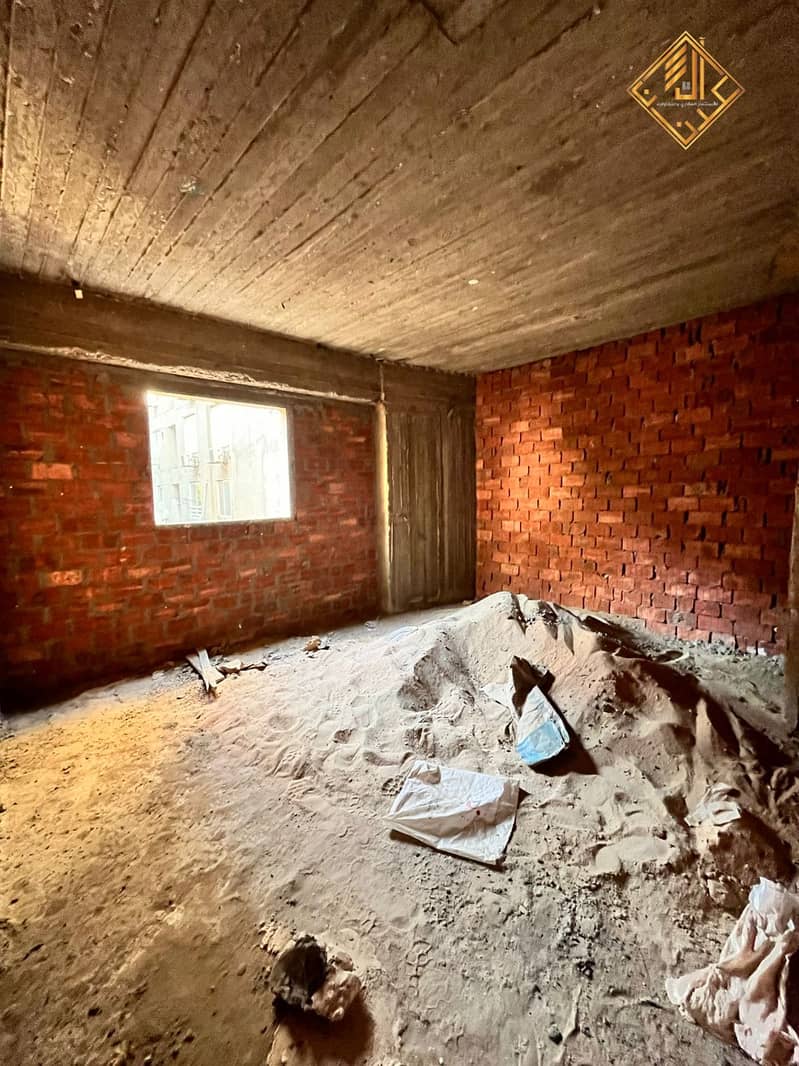 4 WhatsApp Image 2025-08-19 at 4.44. 38 PM (2). jpeg