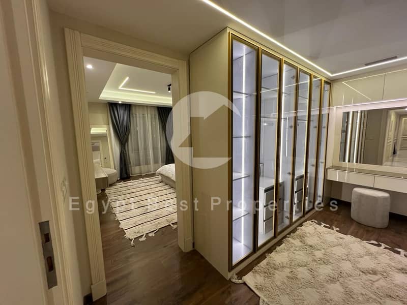 9 b460b363-1ad8-4e10-925c-98f0a0f453e8. jpeg