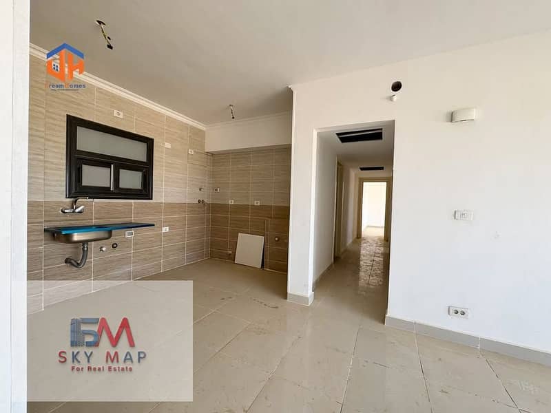 14 588818146_2818008648402113_1339269417658400340_n. jpg