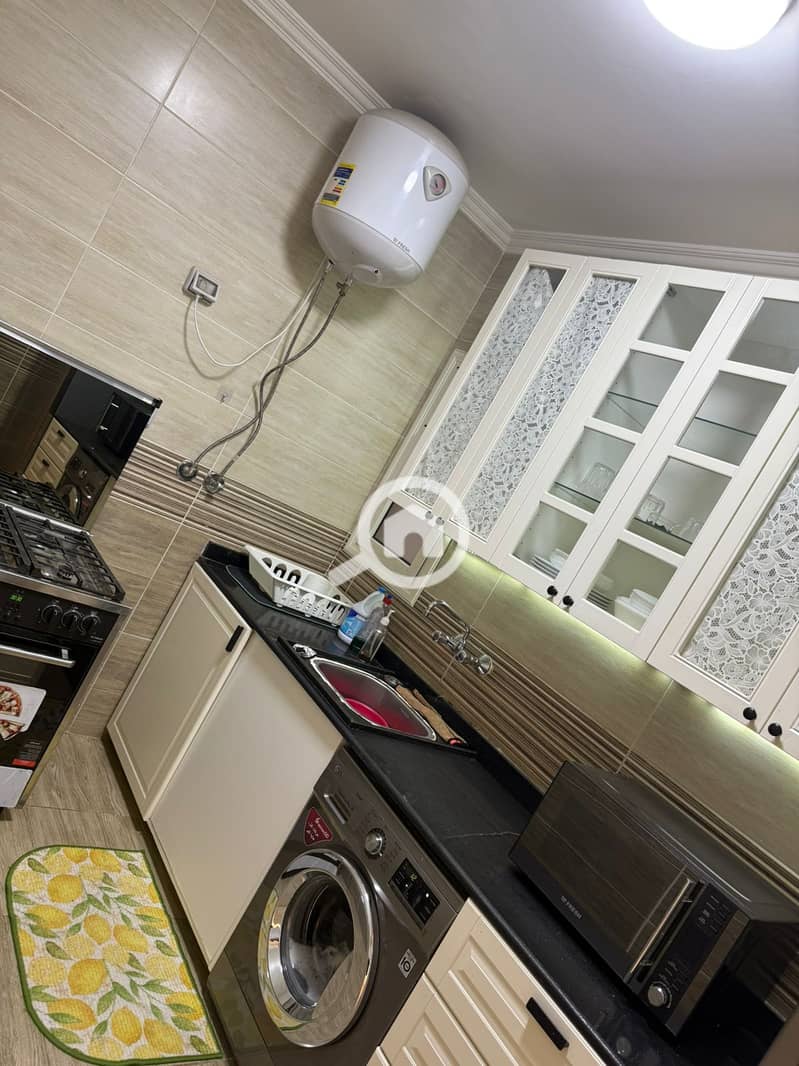 6 WhatsApp Image 2025-12-09 at 16.12. 19_d19f2dcc. jpg