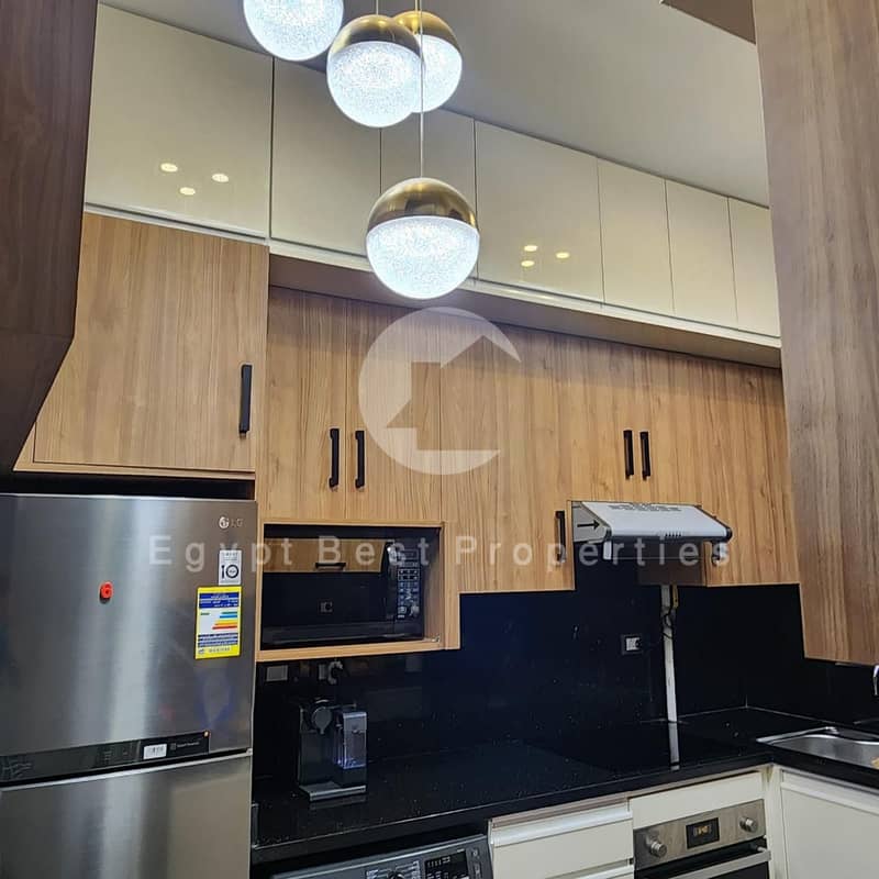 3 9ec500ad-ef22-49e2-ad22-c16cda985948. jpeg