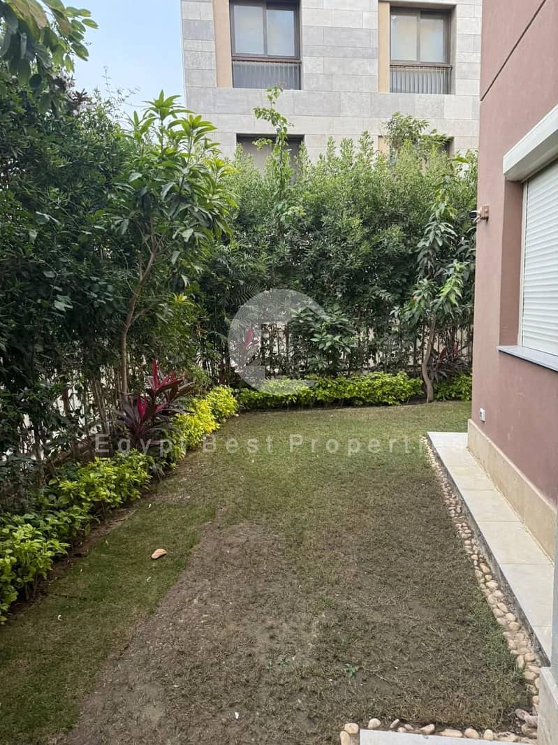 5 4b6e42cb-56cd-4531-a3cf-fe0df8c45995. jpeg