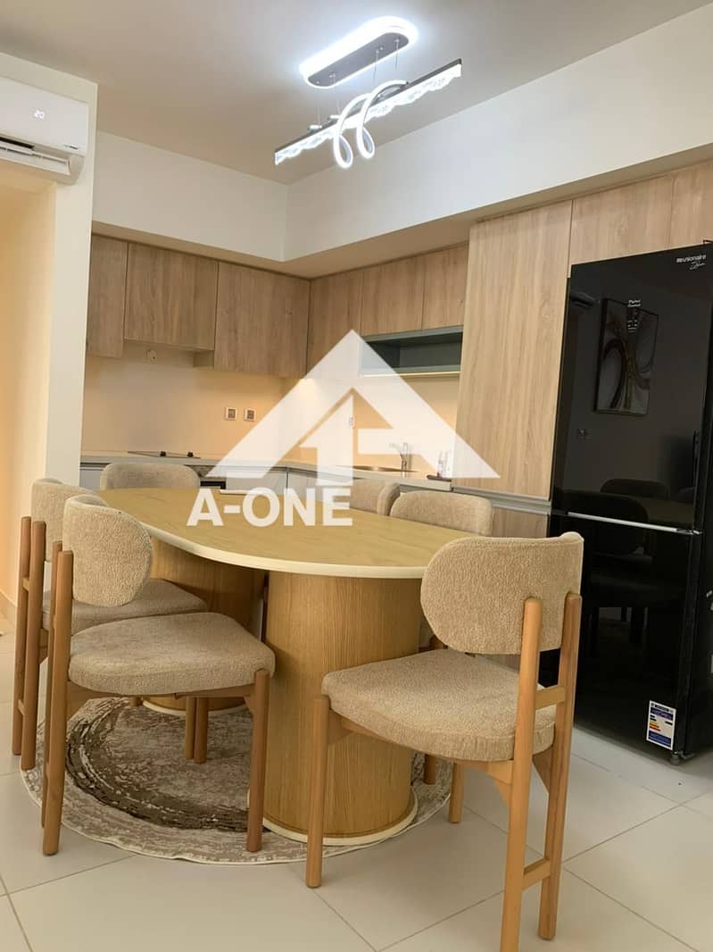 4 67d2f8bd-5da4-46e5-8b9a-a288e1f90b99. jpg