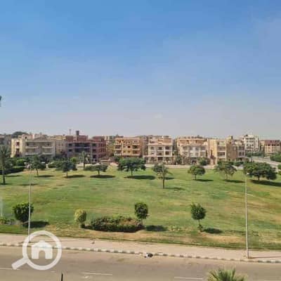 4 Bedroom Flat for Sale in New Cairo, Cairo - cba76920-0fb6-4bee-9651-2a5685a322d6. jpg