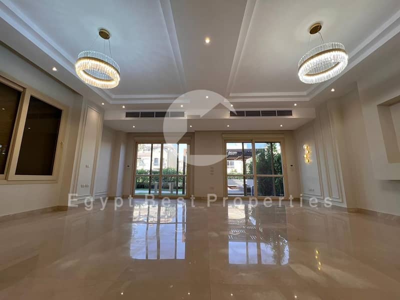 2 0f84493d-2406-4ef6-a60a-e879fca9a24c. jpeg