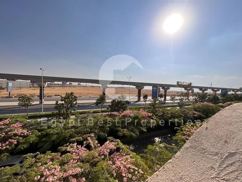 11 f03f0d9c-9130-43ee-8e27-ac85597c508f. jpeg