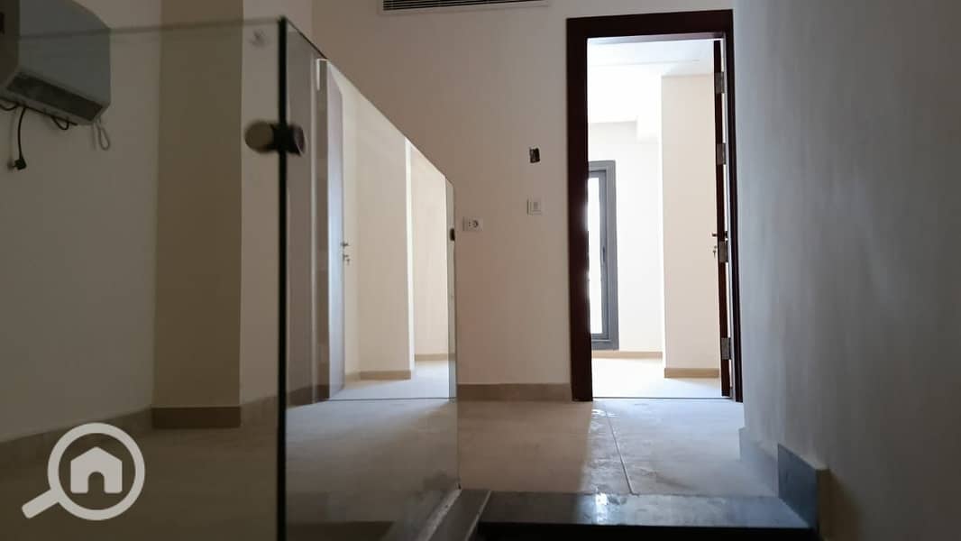 5 WhatsApp Image 2025-12-09 at 2.29. 01 PM. jpeg