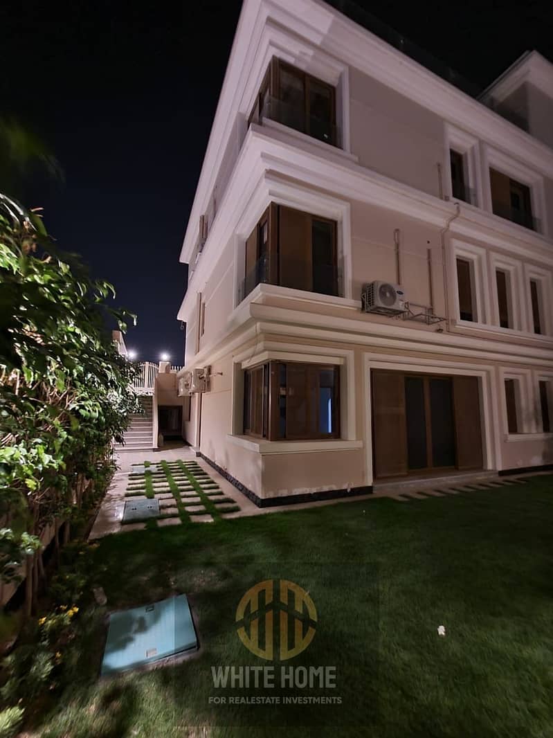 7 19b1ee5b-f6f2-44d4-a6fb-06a6e2d9895b. jpeg