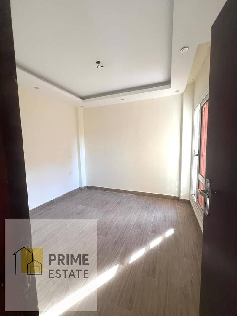 5 WhatsApp Image 2025-12-09 at 2.34. 50 PM. jpeg