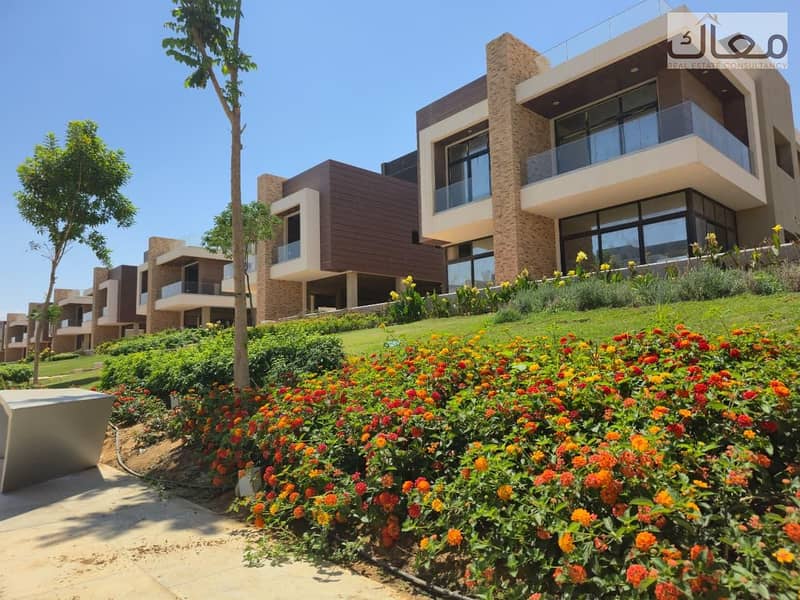 15 bd9b9763-c620-4c52-b3a8-aa7533514515. jpg