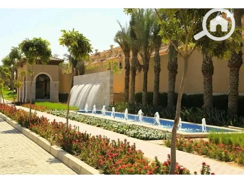 6 8083951-fc205o. jpg