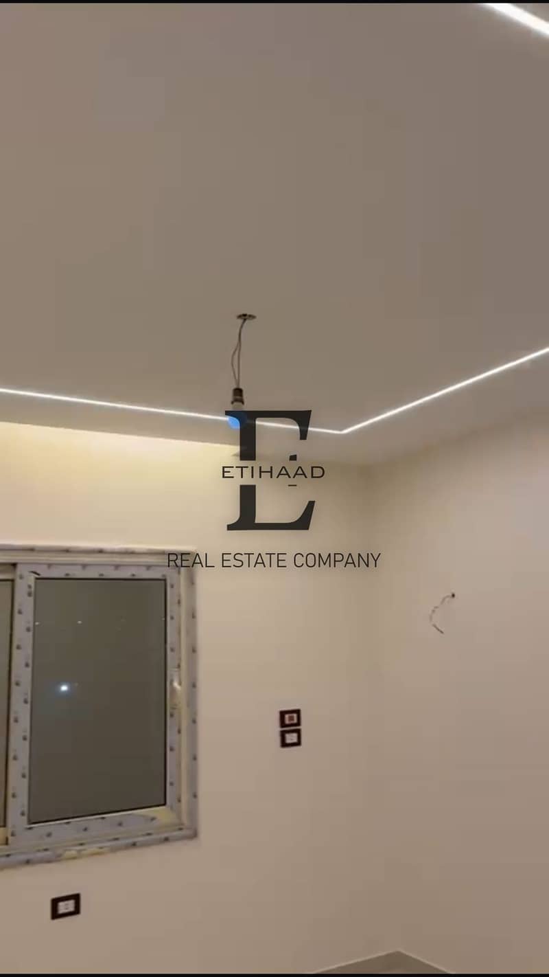 6 0206b882-a2a6-499f-91ba-436c8ddb2bca. jpeg