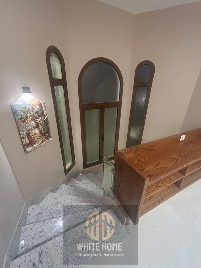 14 7fa1bedc-57ce-40ea-8f02-23c4daaf1df1. jpeg