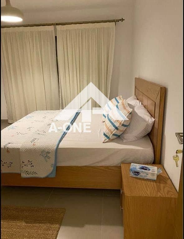 4 1cb45a8d-6bb3-4219-8d5e-d462460169d3. jpg