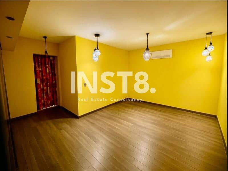 10 WhatsApp Image 2025-12-09 at 18.15. 36_d5d4831d. jpg