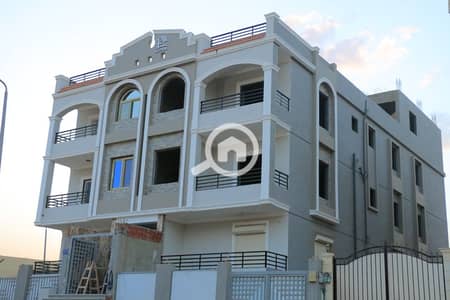 3 Bedroom Flat for Sale in Sheikh Zayed, Giza - 1ba0bdb3-0fba-4b41-92eb-3970f19e9fc8. jpg 3 Bedroom Flat for Sale in Sheikh Zayed, Giza - 1ba0bdb3-0fba-4b41-92eb-3970f19e9fc8. jpg