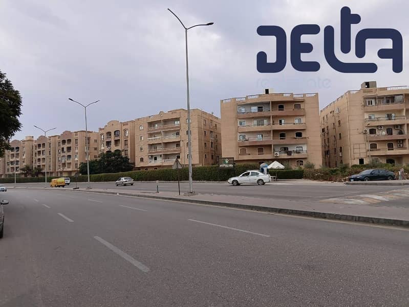 12 9da7cb52-9780-430b-9026-04f95ebe71d5. jpg