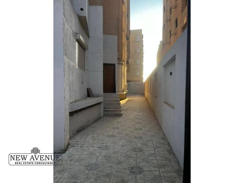 8 WhatsApp Image 2025-12-08 at 3.31. 51 PM (3). jpg