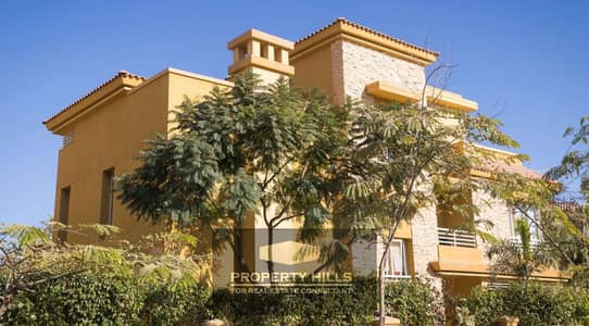 5 Bedroom Villa for Sale in Sheikh Zayed, Giza - IMG_4601. jpg 5 Bedroom Villa for Sale in Sheikh Zayed, Giza - IMG_4601. jpg