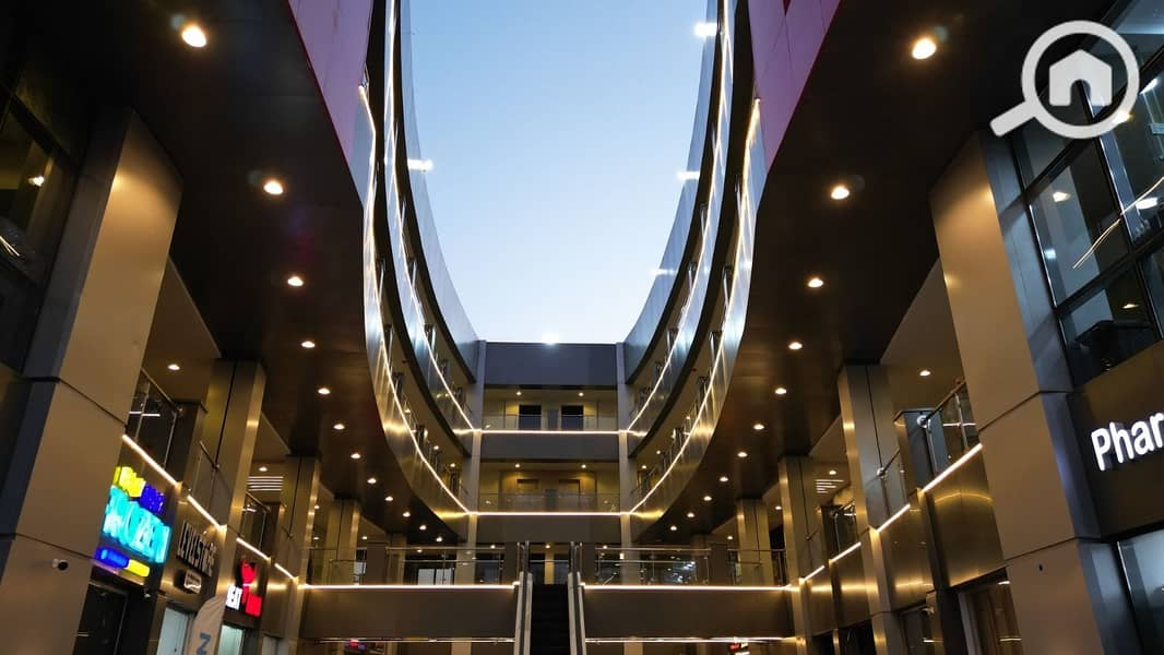 5 71ce214d-71c8-4d37-86bc-f5db3af5b8fb. jpg