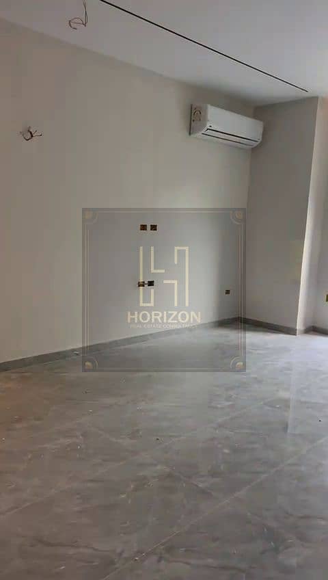 3 vlcsnap-2025-12-09-18h34m45s439. png