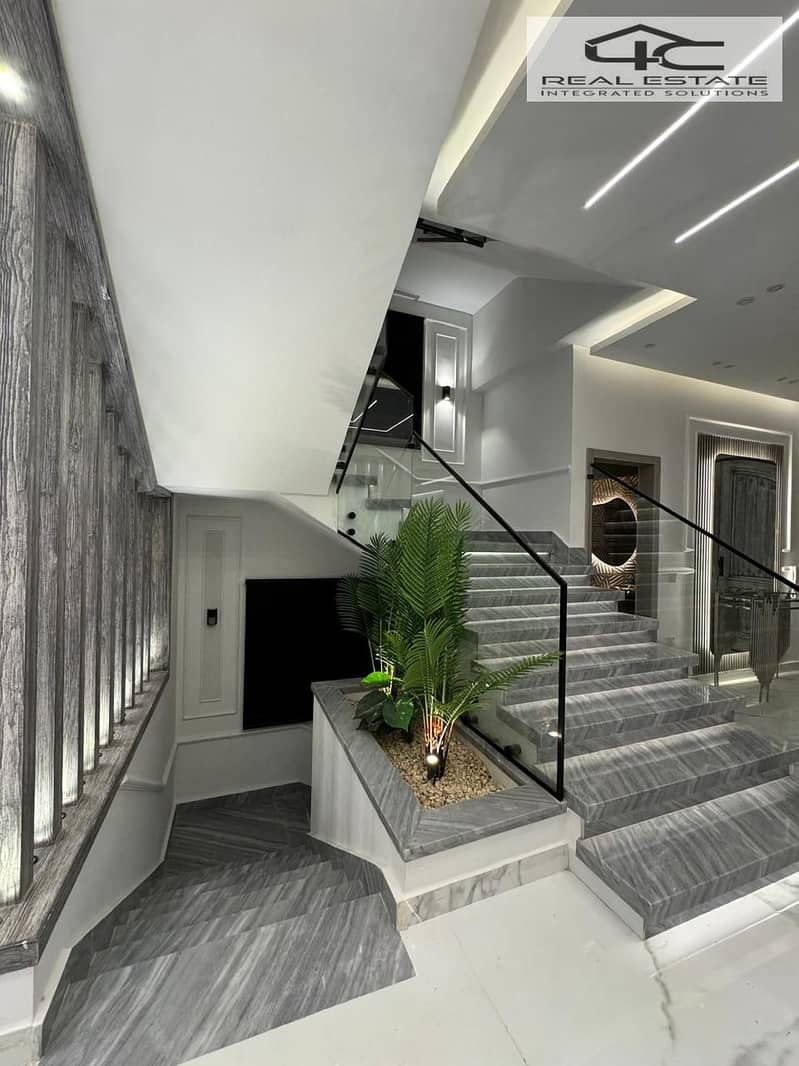 15 WhatsApp Image 2025-12-07 at 12.45. 28 (1). jpeg