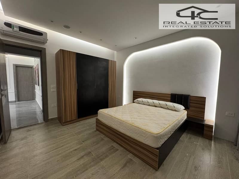 25 WhatsApp Image 2025-12-07 at 12.45. 31 (1). jpeg