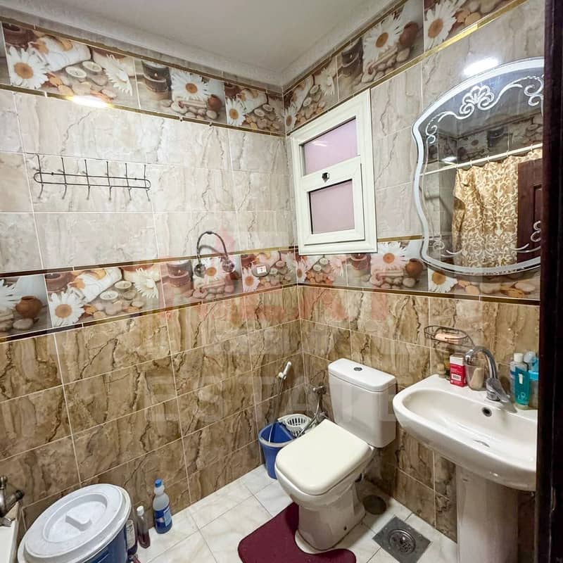 10 WhatsApp Image 2025-12-09 at 3.21. 06 PM (4). jpg