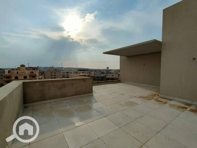 4 WhatsApp Image 2025-12-08 at 18.46. 56. jpeg