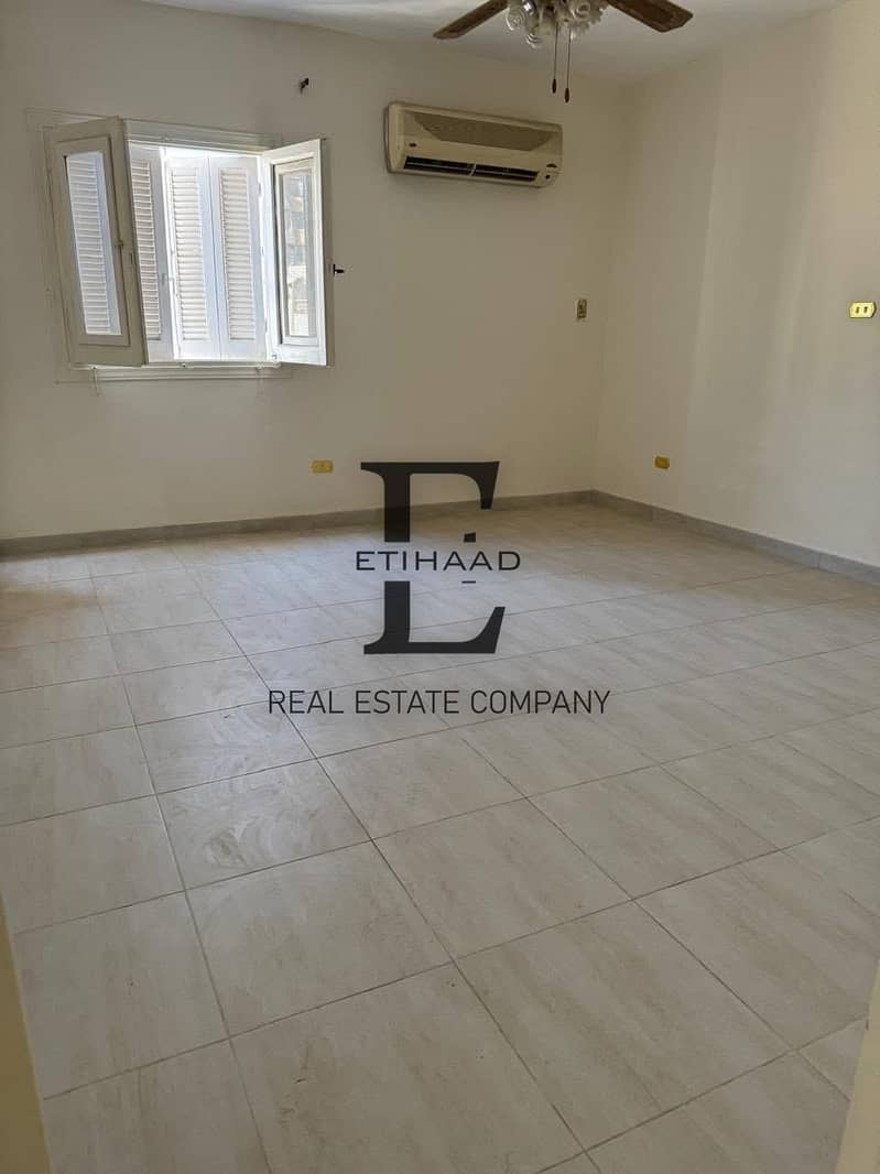 7 0196fa60-f2f9-47ef-bace-7e6b425056e5. jpeg