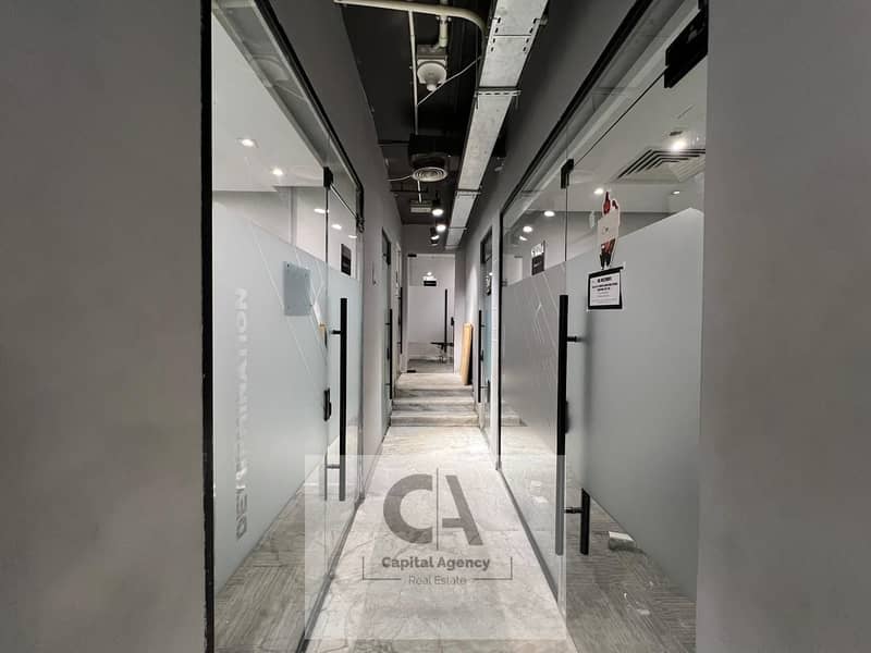 4 f58ce9fe-4999-49d4-a1ce-01fb4dc5c6ab. jpg