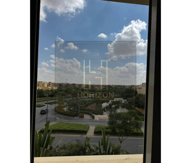 3 1762b4f0-64f2-4db1-bd27-752191d8f12b. jfif. jpg