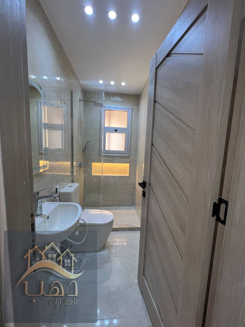 11 1ba917e3-8b63-4fe0-8cbf-34a2a259dd8e. jpg