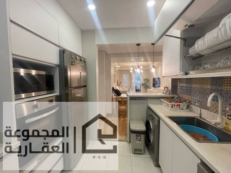 4 5a492d07-1d3b-4e9f-a892-12a529ad13a9. jpg