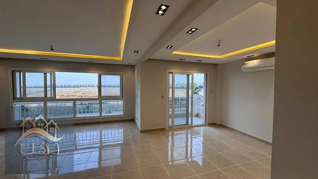 4 933fd274-fc86-4d56-acbb-91be7ec300ea. jpg