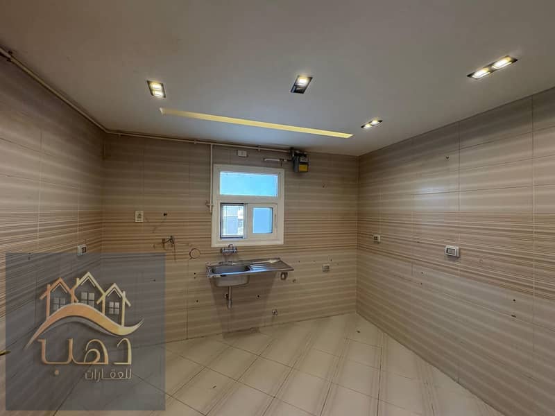 5 eacd450c-4d8d-4777-bc11-e6d9b8d5c975. jpg