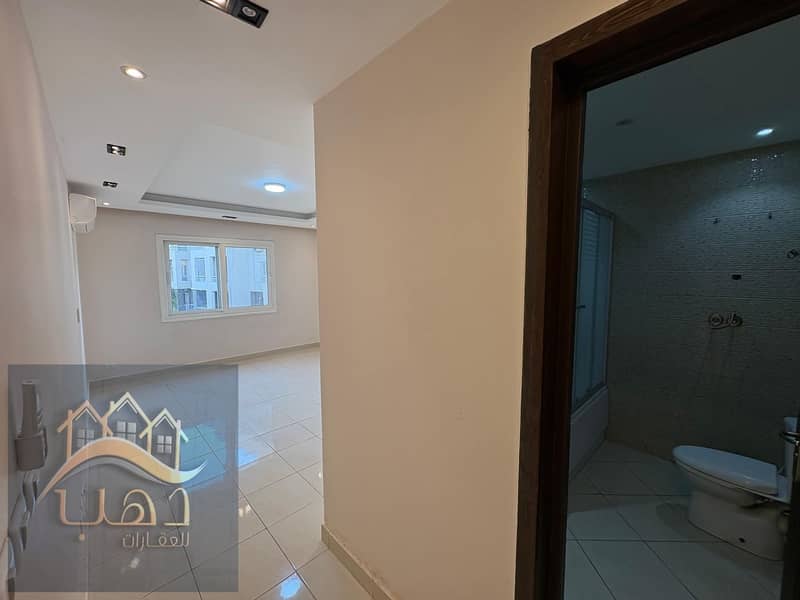 7 28128658-45d1-4246-8cd6-f40af8b93b58. jpg