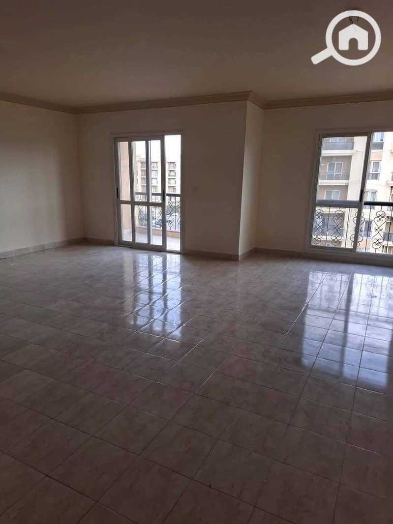 2 4e754bd9-61cd-4ab5-a46c-9026db225812. jpeg