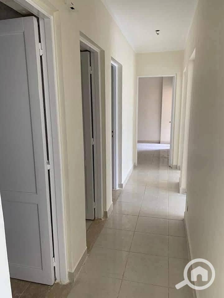 11 4065e36e-685c-43d8-96f2-6c4b4ebefcb4. jpeg