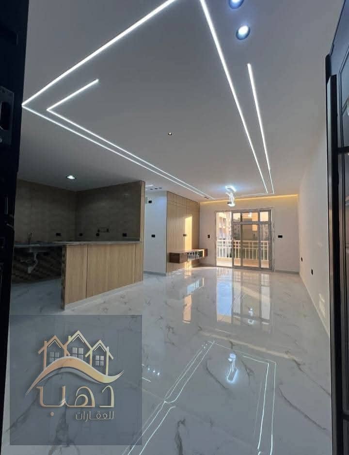 3 64f0c690-502b-4a94-8b7e-3462ccfb4102. jpg